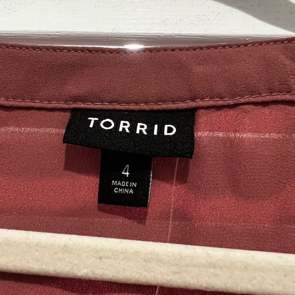 NWT Torrid Long Sleeve Pink Blouse 4X - Picture 5 of 6
